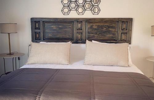 Constantina Villa | La Escribana