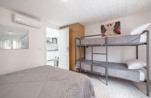 Riudecanyes Apartment | La Fabriqueta Studio
