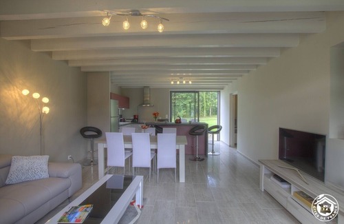 Coligny House | La Ferme de Bocarnoz