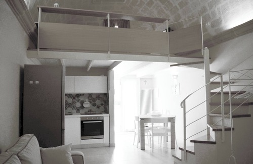 Sasso Barisano Apartment | La finestra sul campanile - Guglielmo
