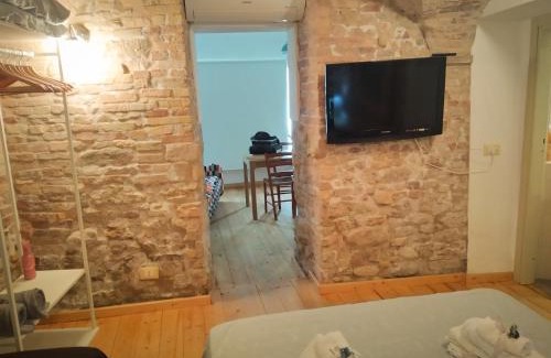 Atri Bed & Breakfast | La finestra sul cortile