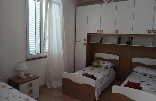 Porto Torres House | La fiorita di Ameliè