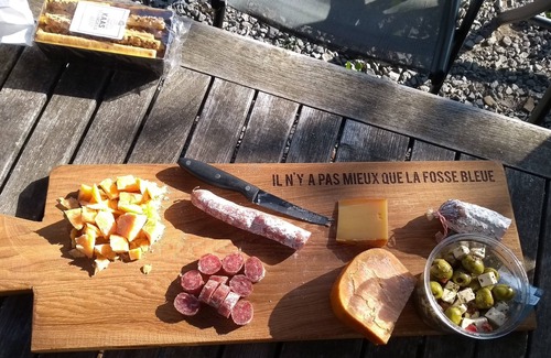 Signy-lAbbaye Bed & Breakfast | La Fosse Bleue Chambre Sanglier