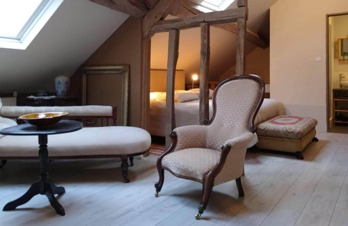 Signy-lAbbaye Bed & Breakfast | La Fosse Bleue Chambre Chevreuil