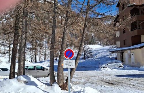 Allos Apartment | La Foux d'Allos joli studio familial 2-4 pers, ski et randonnées