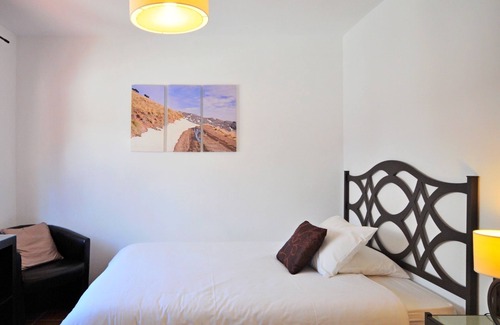 Lecrin Bed & Breakfast | La Fuente Retreat