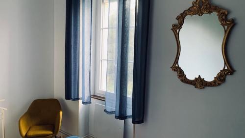 Charolles Apartment | La Garçonnière II