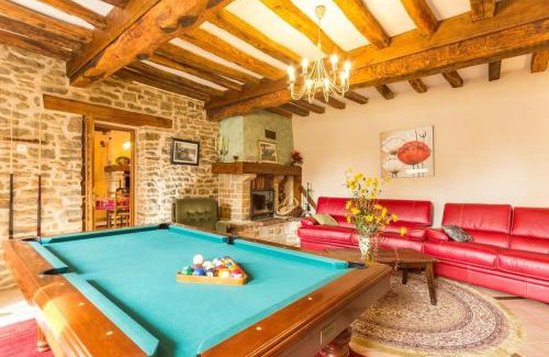 Auxant House | La Glycine