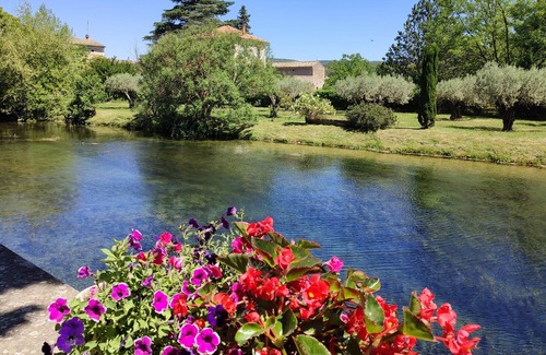 Cornillon House | La Glycine near Goudargues