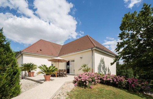 Baroville House | La Goutte D'or - Baroville