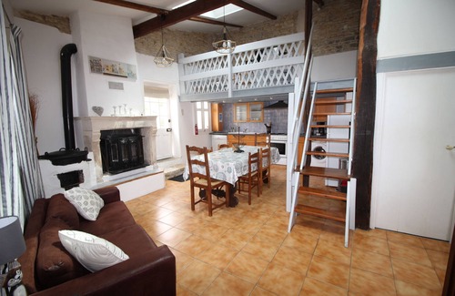 Puyravault Cottage | 'La Grande Epoque' - Beautiful stone cottage - Marais Poitevin