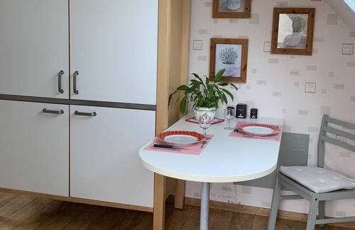 Varades Apartment | La Grande Menuère Studio Laure