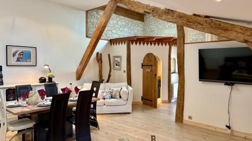 Lauzerte Apartment | La Grange Du Moulin De Tauran