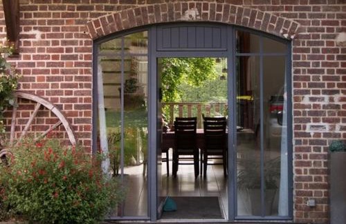 Thoire-sur-Dinan Bed & Breakfast | La Haute Forge B&B