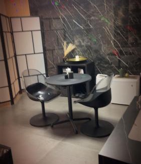 Jemeppe-sur-Meuse Apartment | La home Gold Jacuzzi