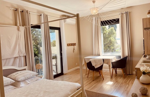 Bages Bed & Breakfast | La Lagune