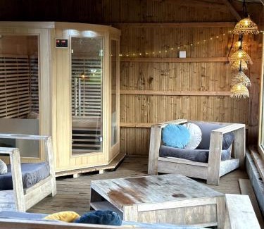 Saint-Aubin-du-Cormier House | La Lande d'Ouée - Sauna & Convivialité