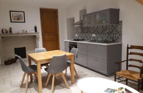 Vosne-Romanee House | La Layotte