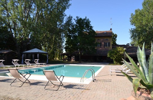 Novi di Modena Bed & Breakfast | La Locanda nel Frutteto