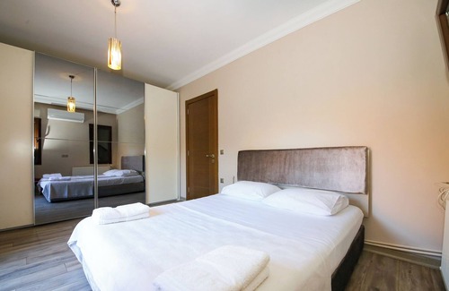 Icmeler Villa | La Luna Daily Weekly Rentals