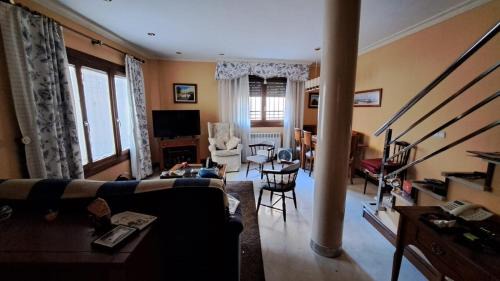 Tordesillas House | LA MADRE ABADESA
