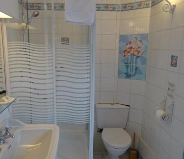 Cuvergnon Bed & Breakfast | La Maison Blanche