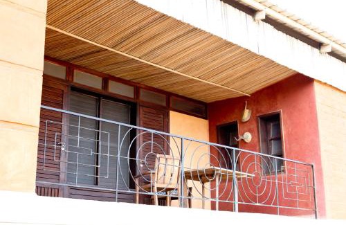 Lome Hotel | La Maison Bleue Lome