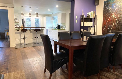 Chute-Saint-Philippe Ski Chalet | La Maison jaune: Spa, comfort, wifi