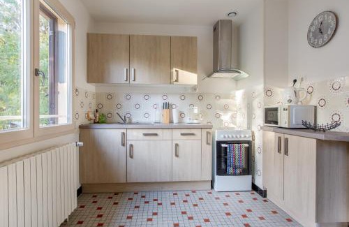 Vatan House | La maison d'Armand - Maison avec jardin