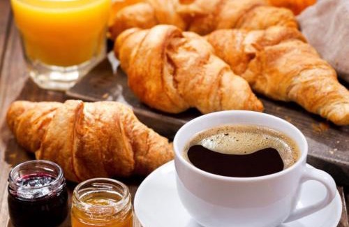 Villefranche-sur-Saone Bed & Breakfast | La Maison du Faisan Doré