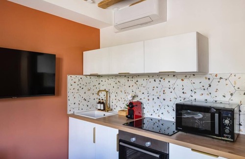Bercy House | La Maison de la Bastille