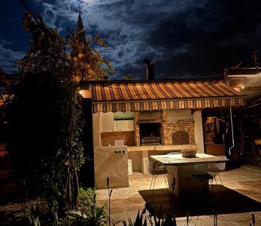 Boussy House | la maison de la Felicidad