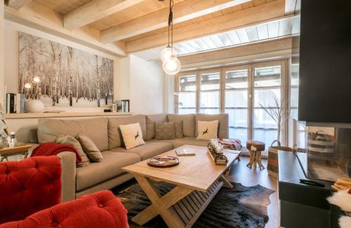 Casarilh House | La Maison de Loup by Totiaran