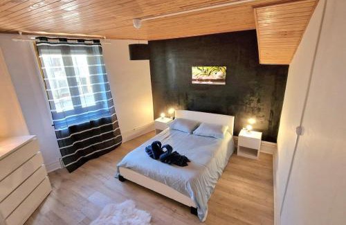 Mouzon House | La Maison De Nelly labellisé 3*