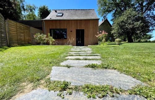 Pire-sur-Seiche House | La Maison de Rosalie