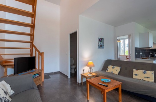 Lagarde Cottage | La Maison de Tété – Charming Cottage near Lourdes, Private Terrace, Garden, WiFi