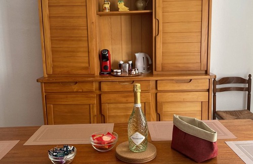 Peyriac-de-Mer Apartment | La Maison Delie - Appartement Proche des Pontons