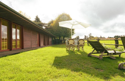 Juvigny-sous-Andaine House | La Maison des Bois