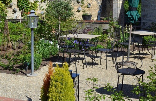 Falaise Bed & Breakfast | LA MAISON DES BUIS - MATHILDE room