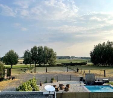 Frasnes-lez-Buissenal Apartment | La maison des chevaux