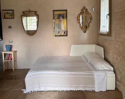 Albinea Bed & Breakfast | La Maison Deux