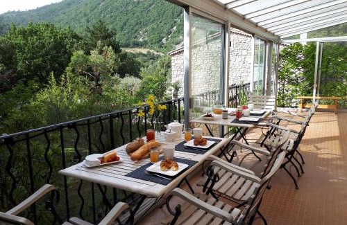 Aubres Villa | la maison du colonel