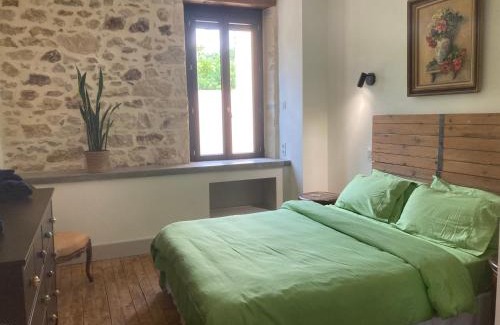 Saint-Vite Bed & Breakfast | La Maison du Parc
