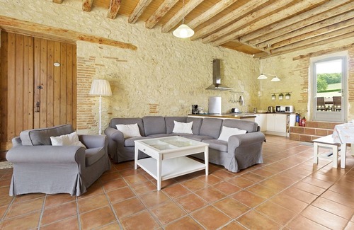 Auvillar House | La Maison du Soleil- Le Farat