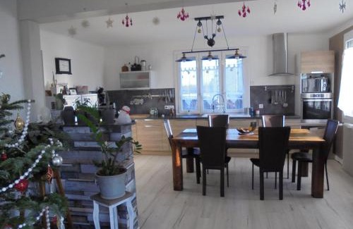 Mirebeau-sur-Beze Bed & Breakfast | La Maison