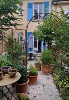 Falaise House | La maison GUILLAUME