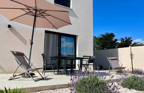 La Palme House | La Maison Louis - moderne & familiale