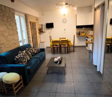 Charenton-le-Pont Villa | La maison sérénité près de Paris