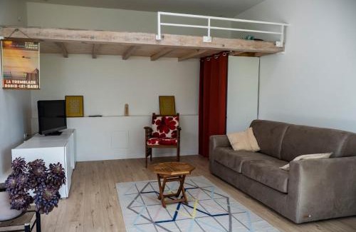 Fraisses Apartment | La maison sous le noyer