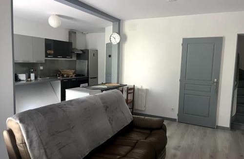 Vendeuvre-sur-Barse House | La Maisonnette